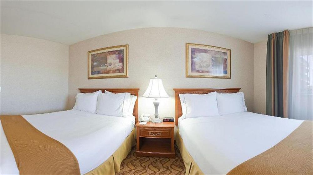Hotel Express & - Angeles By Ihg
