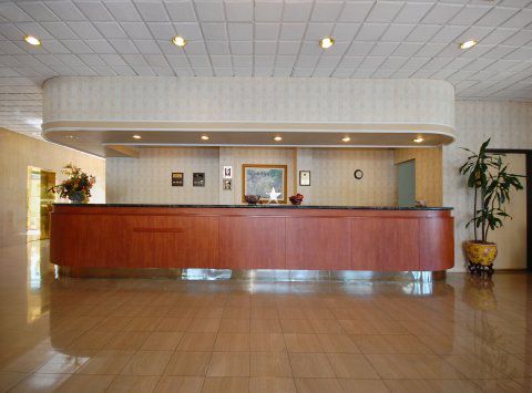 Hotel Express & - Angeles By Ihg 3*
